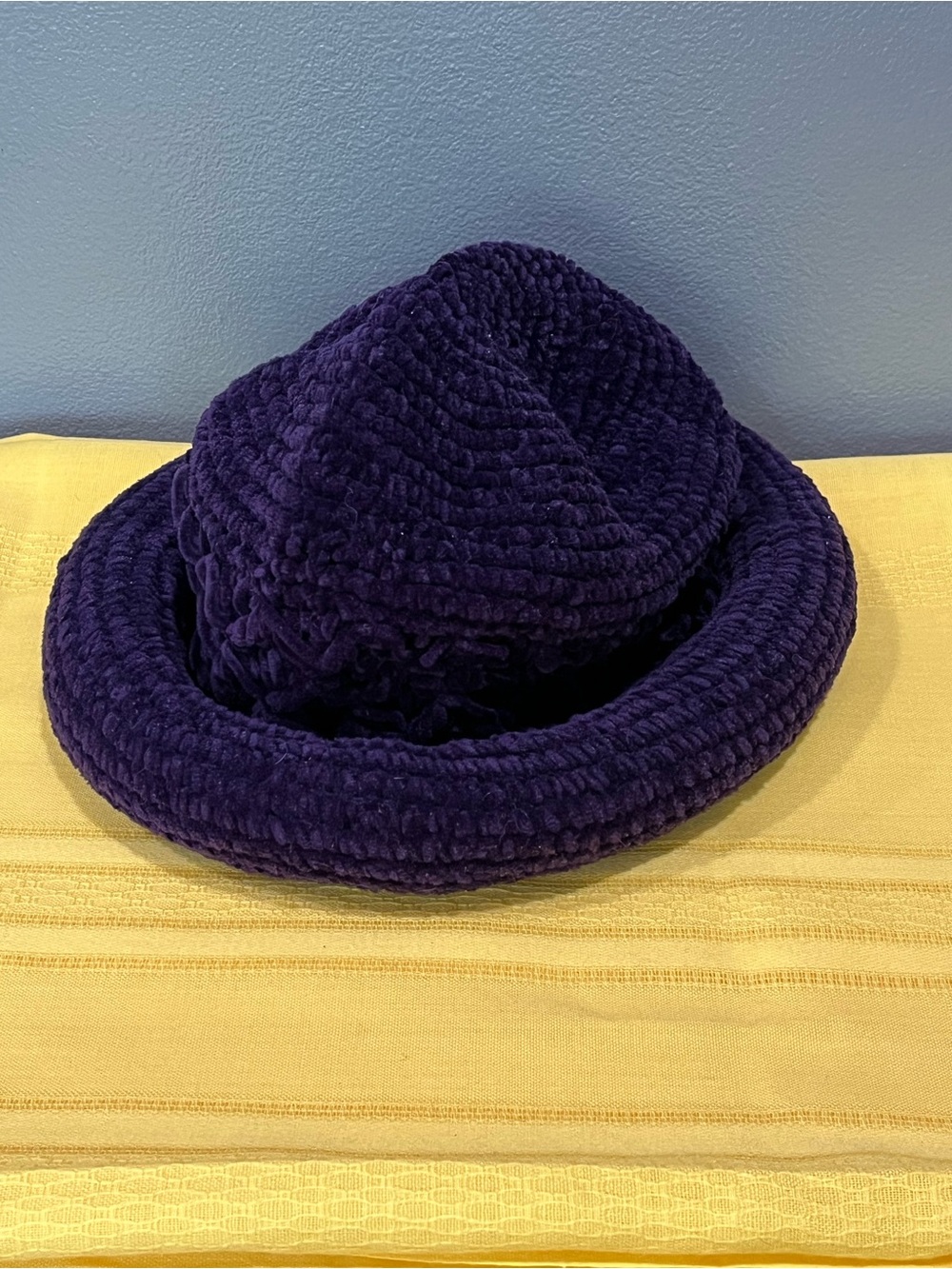 Velvet Knit Cloche Bucket Hat - Deep Purple - 1920s Style - 💜
